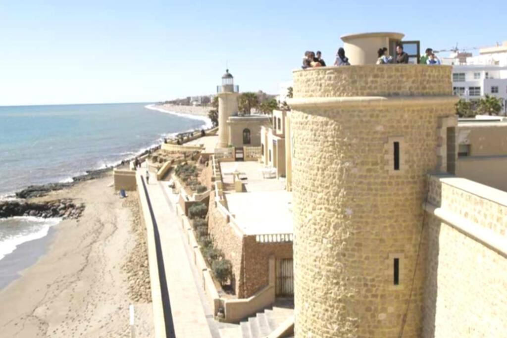 A 600 M De La Playa Y El Castillo Santa Ana ロケタス・デ・マル エクステリア 写真